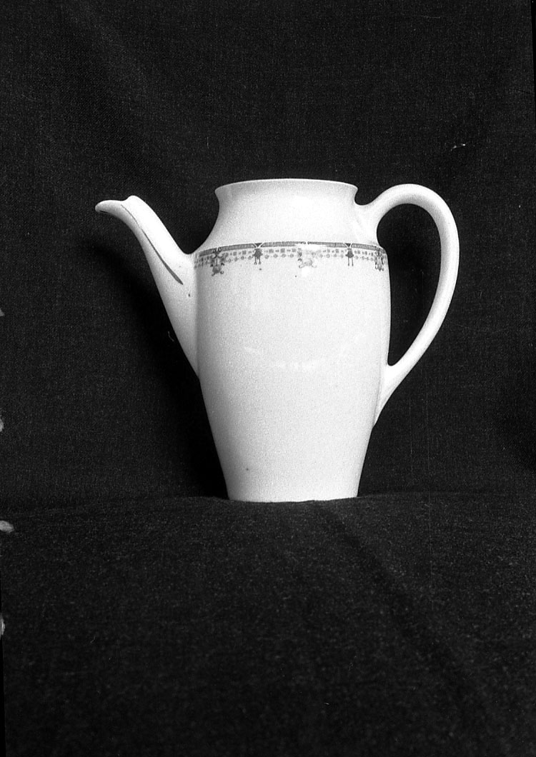 caffettiera, opera isolata - maniattura Ginori Richard (primo quarto sec. XX)