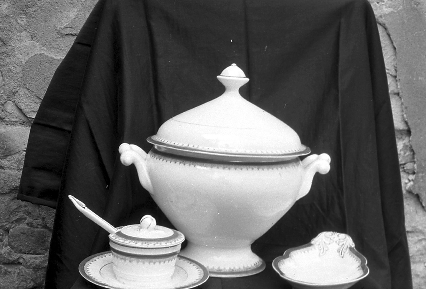 servizio da portata - maniattura Ginori Richard (sec. XIX)