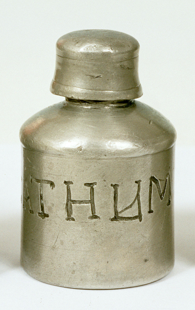 vasetti per oli santi, serie - bottega ferrarese (sec. XVIII)