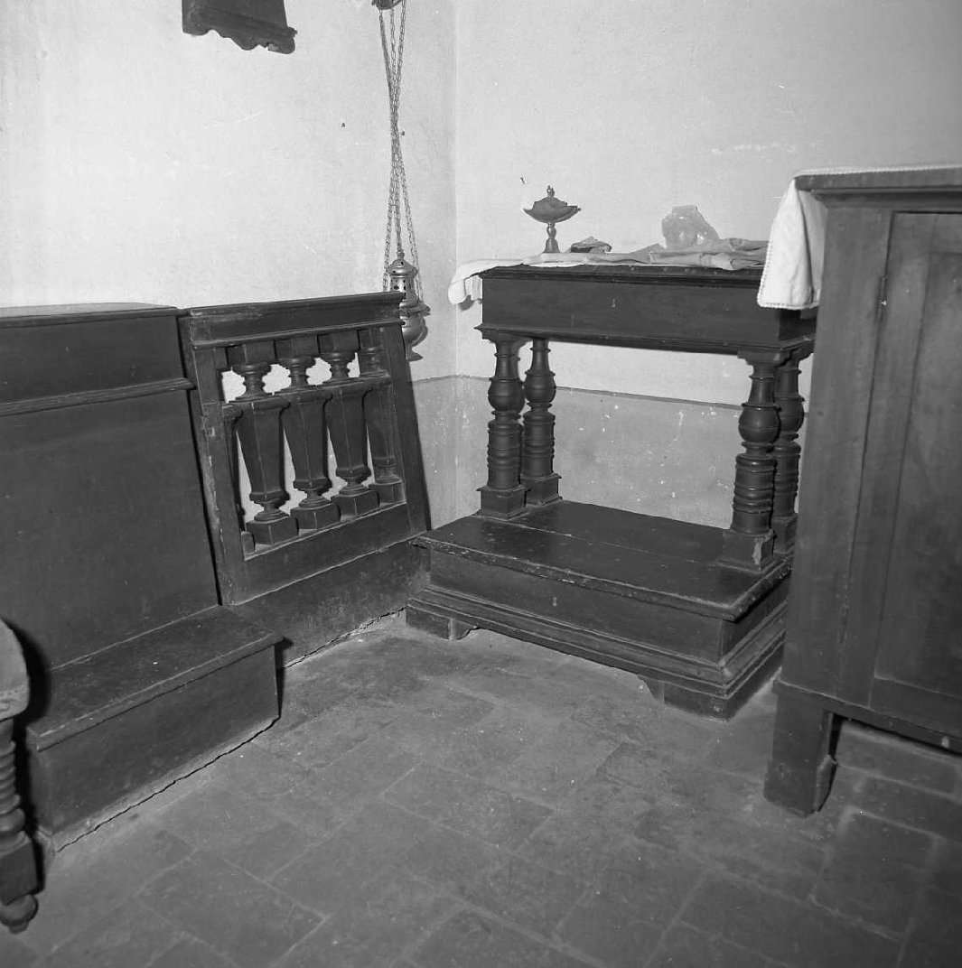 inginocchiatoio - bottega emiliana (sec. XVII)
