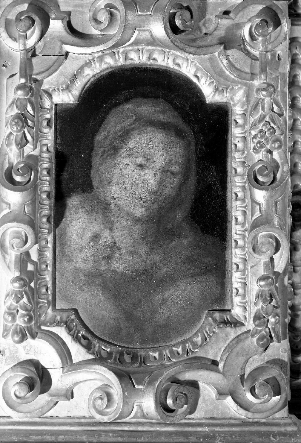 Madonna con Bambino (dipinto) di Filippi Sebastiano detto Bastianino (sec. XVI)