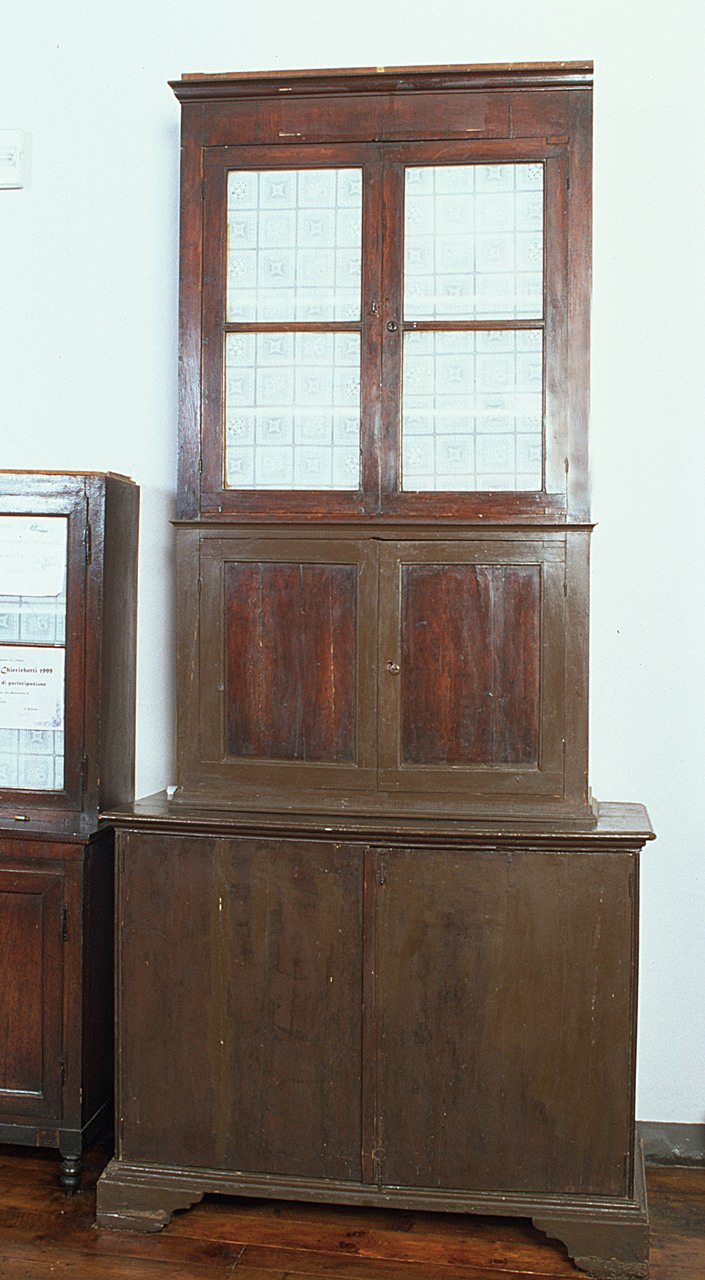 credenza - bottega ferrarese (prima metà, prima metà sec. XVIII, sec. XIX)