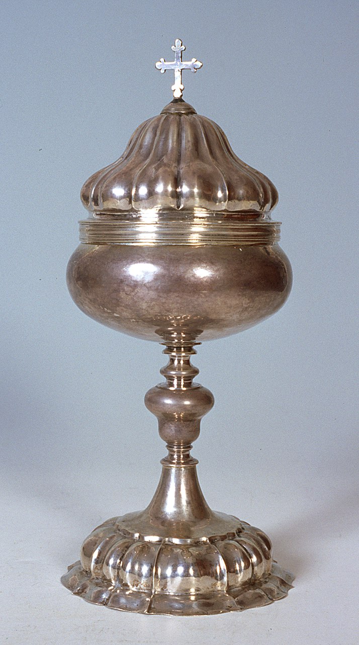 pisside - bottega ferrarese (metà sec. XVIII)