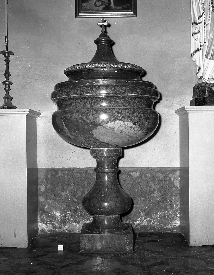 fonte battesimale - bottega italiana (sec. XVII)