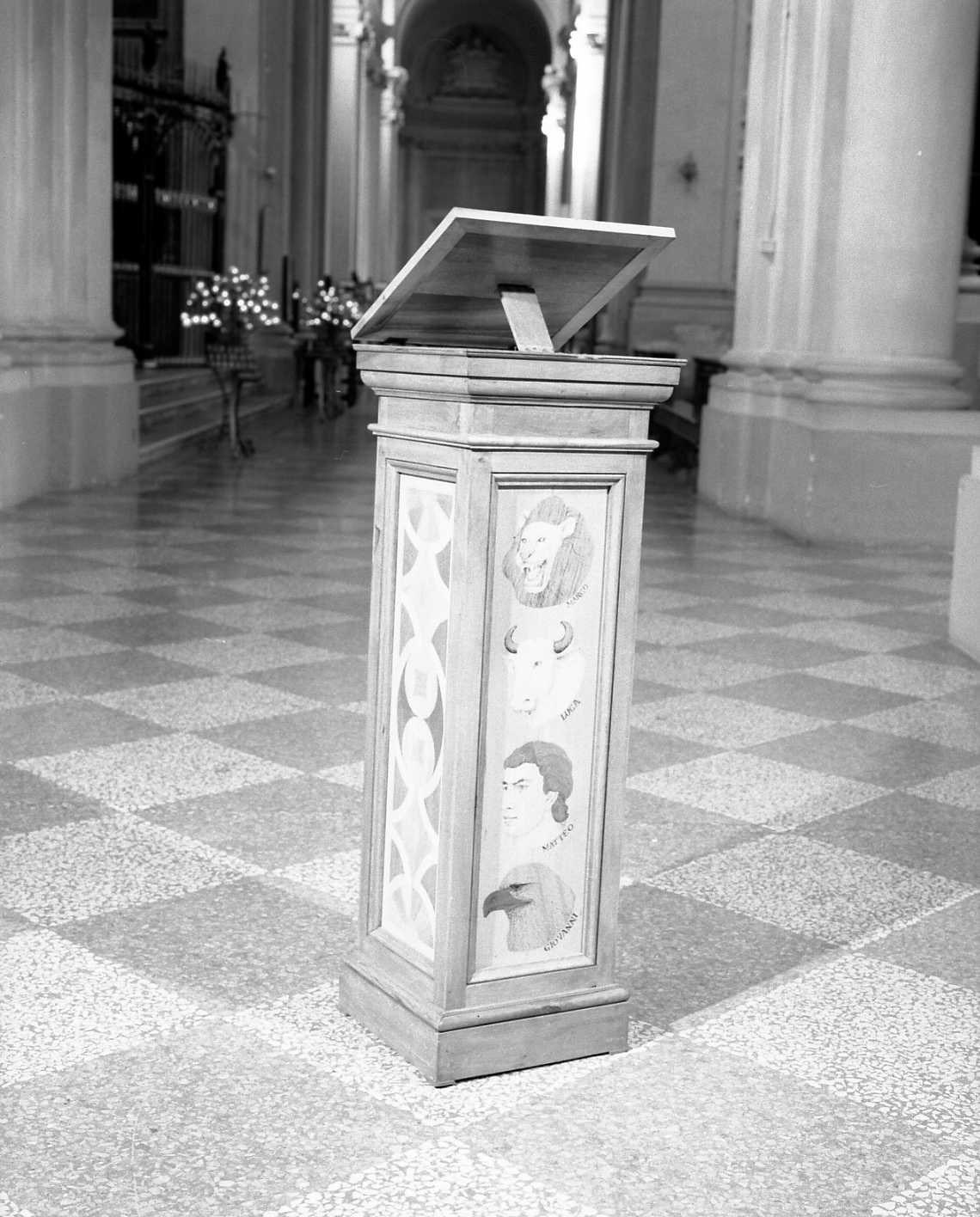 leggio di Bellini Raffaele, Cavalcoli Giovanni (sec. XX)