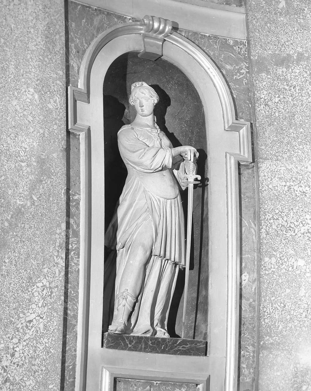 Giustizia (statua) di Tedeschi Giovanni detto Todeschino (sec. XVII)