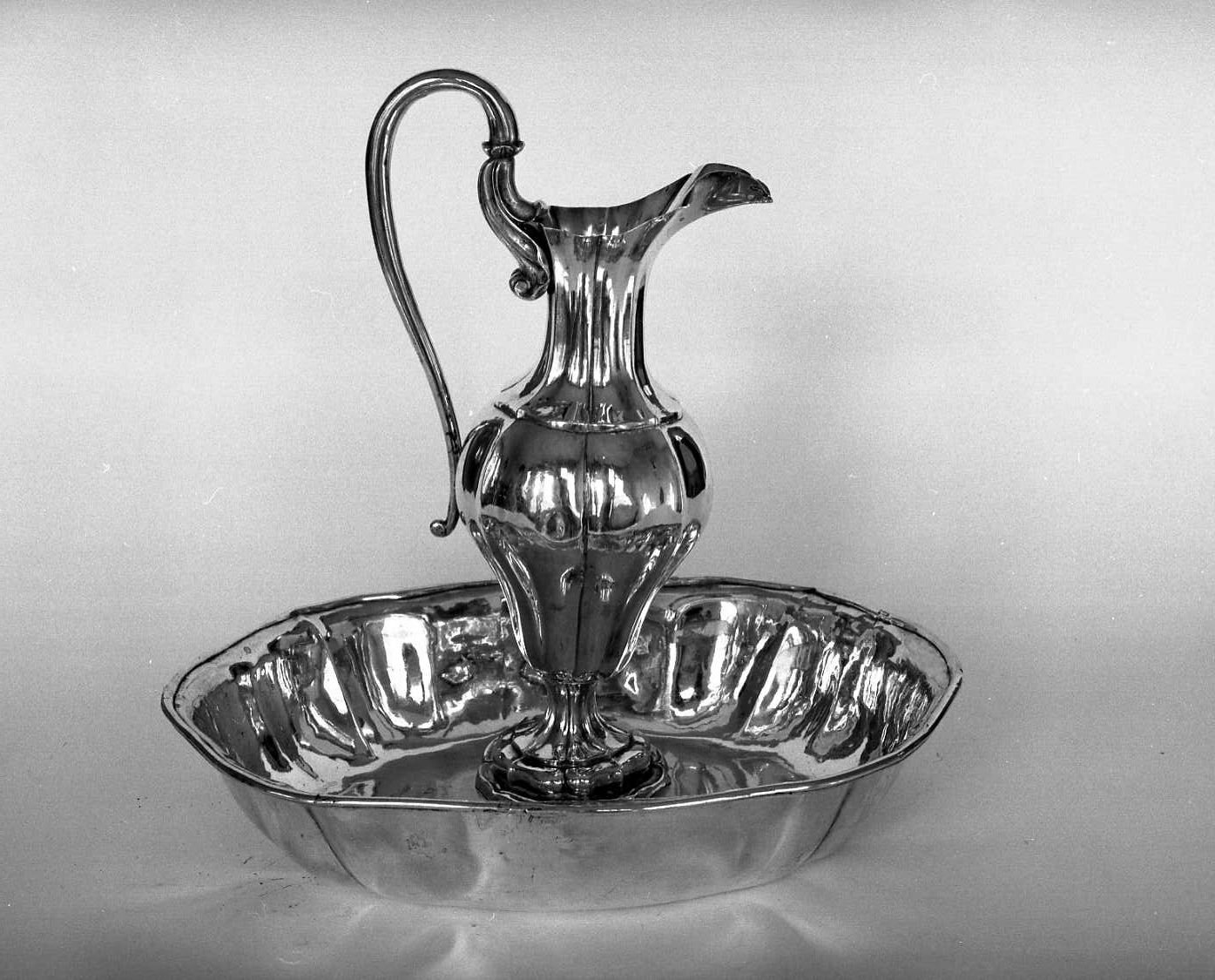 servizio da lavabo, insieme di Cocchi Marino (sec. XIX)