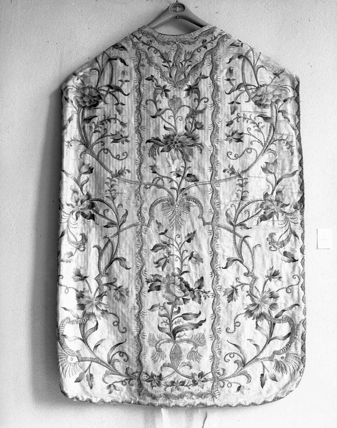 paramento liturgico, insieme - ambito emiliano (terzo quarto sec. XVIII)