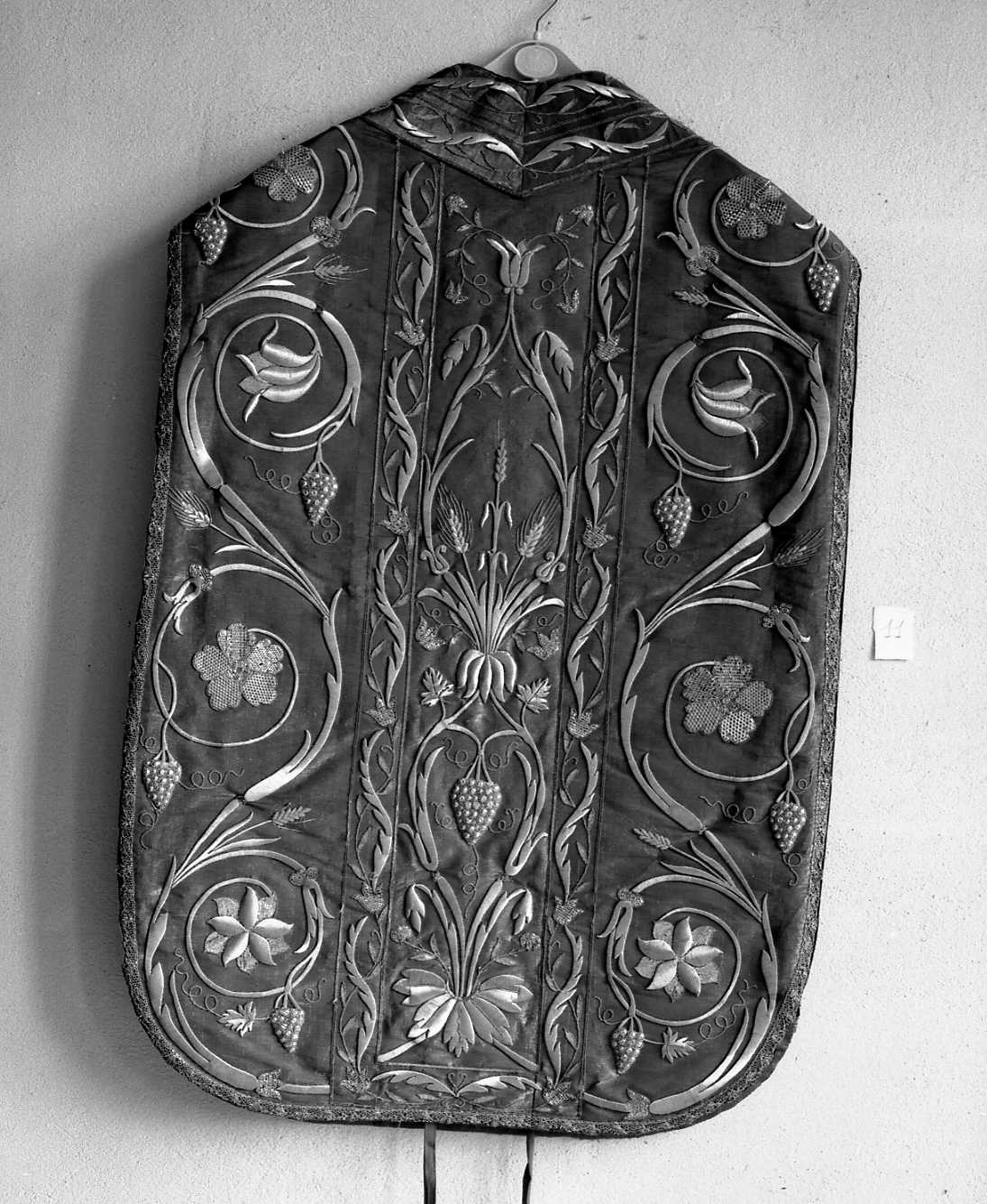 paramento liturgico, insieme - ambito emiliano (?) (prima metà sec. XIX)