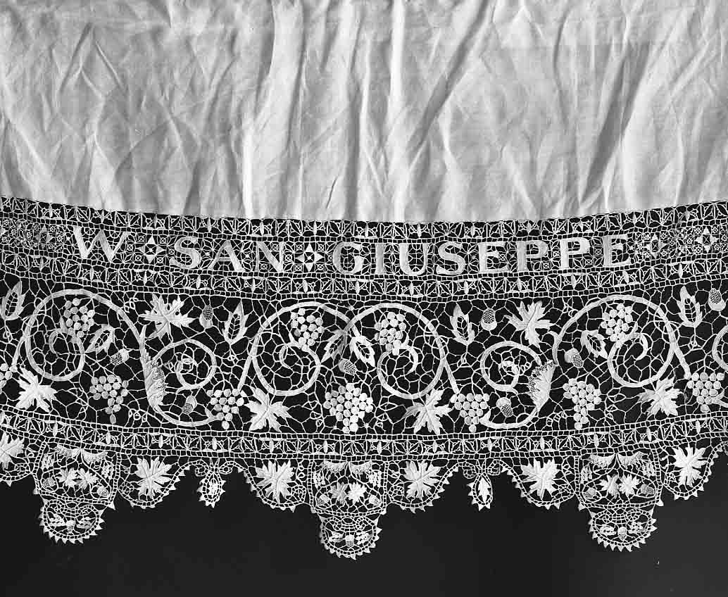 tovaglia d'altare - ambito emiliano (primo quarto sec. XX)