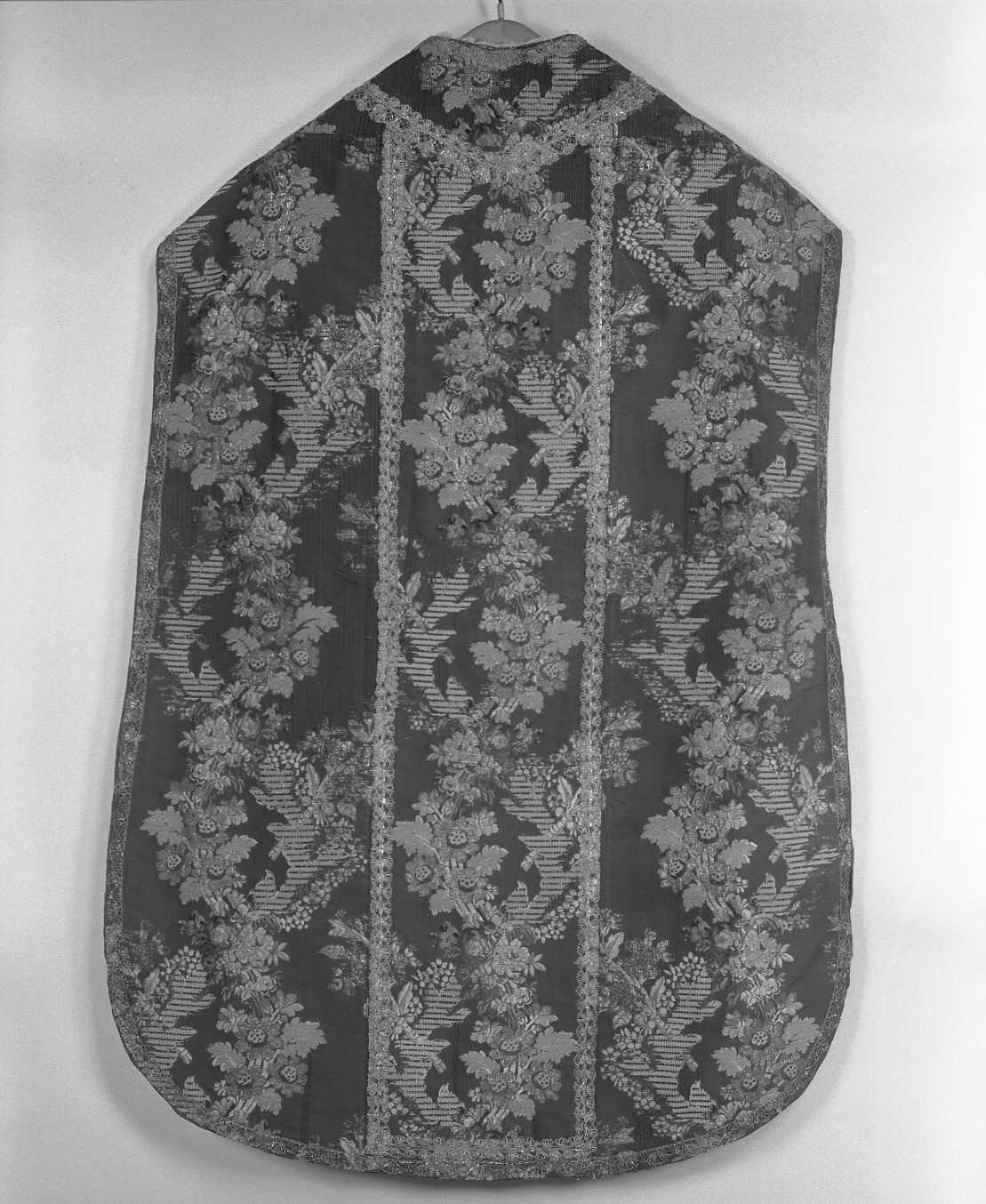 paramento liturgico, insieme - ambito italiano (sec. XVIII)