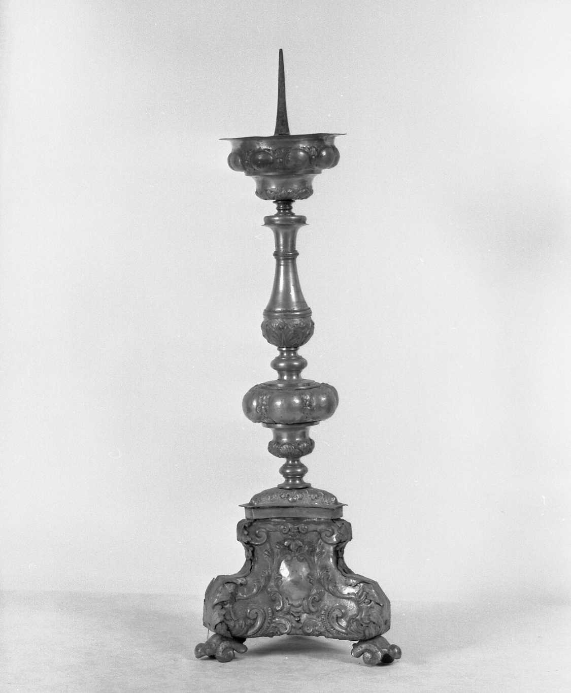 candeliere d'altare - ambito emiliano (seconda metà sec. XVII)