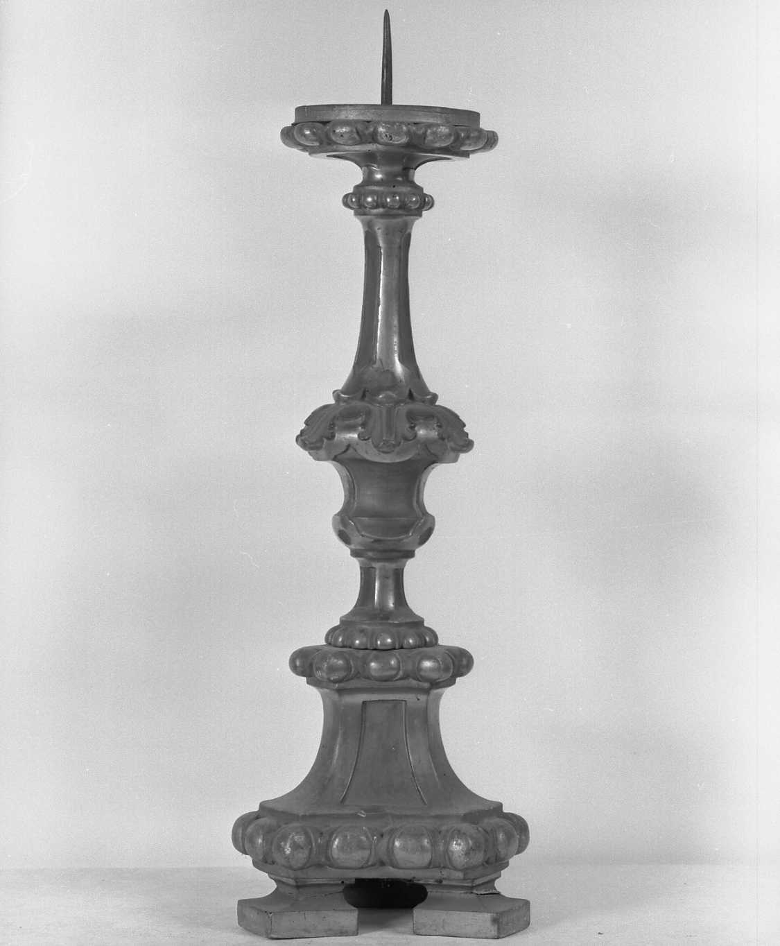 candeliere d'altare - ambito emiliano (seconda metà sec. XVII)
