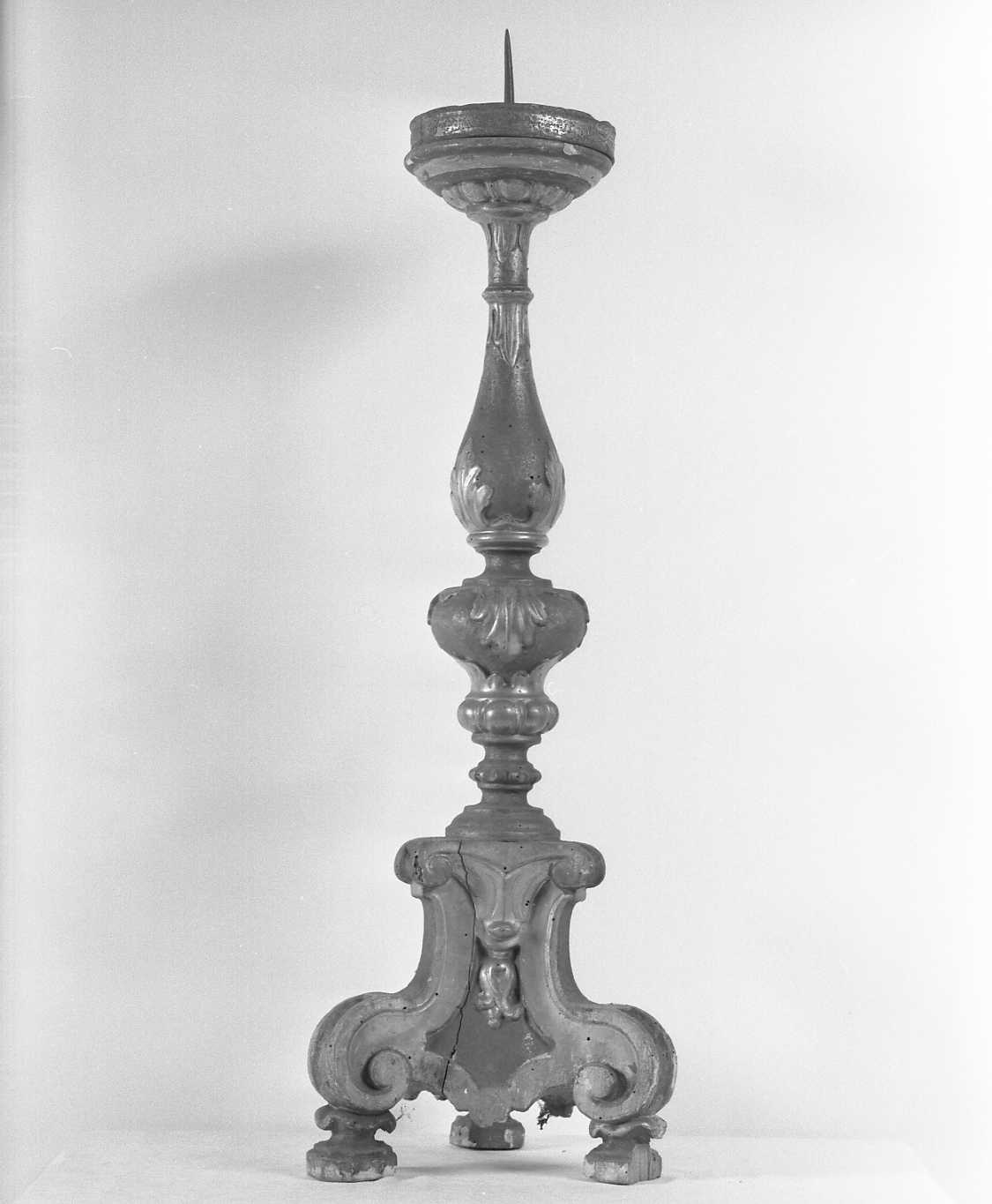 candeliere d'altare - ambito emiliano (sec. XVIII)