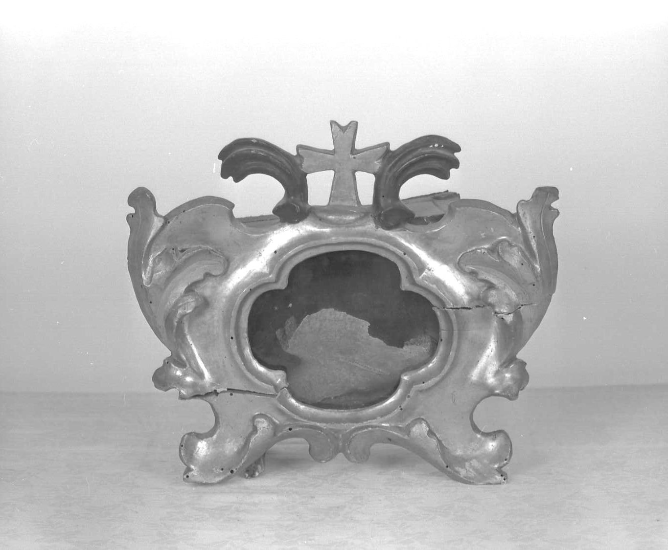 reliquiario a teca - a urna - ambito emiliano (seconda metà sec. XVII)