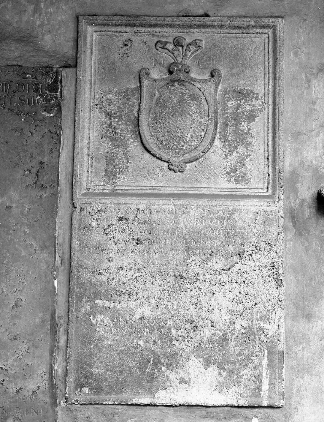 lapide tombale - ambito emiliano (sec. XVI)