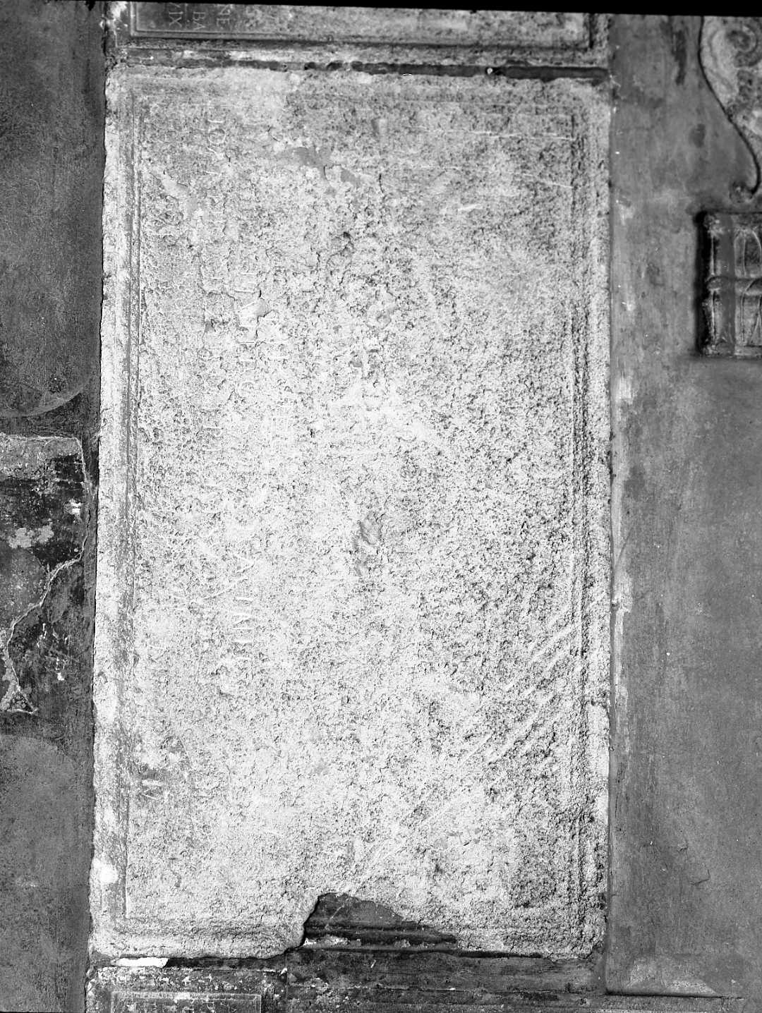 lapide tombale - ambito emiliano (sec. XVII)