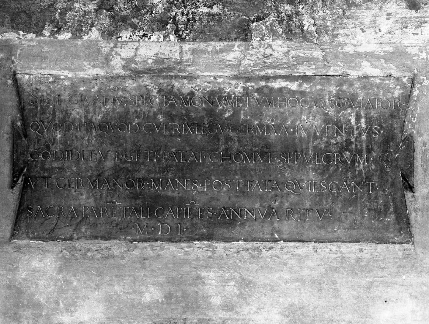 lapide tombale - ambito emiliano (sec. XVI)