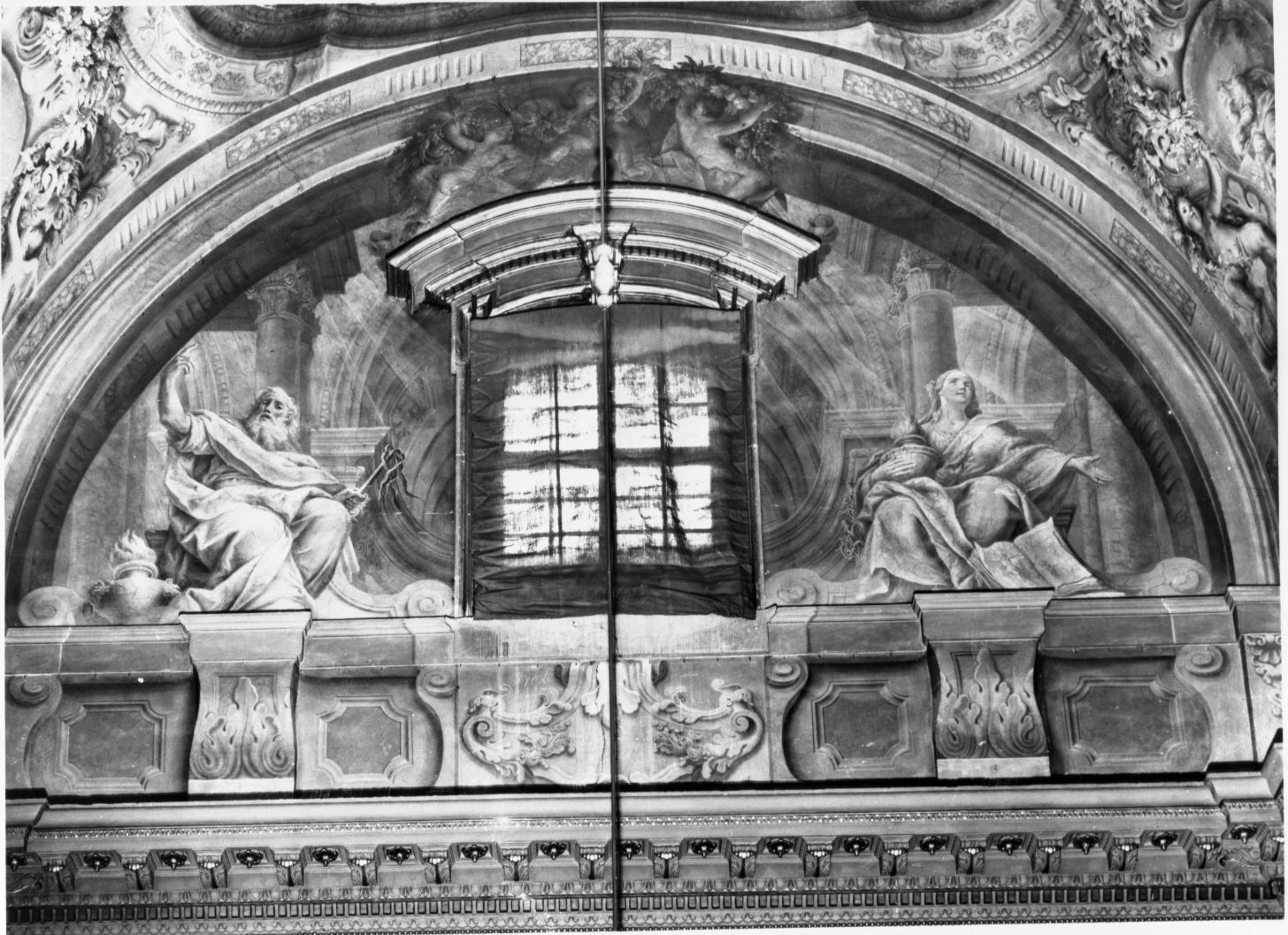 prospettive con quattro figure allegoriche (dipinto, ciclo) di Caccioli Giuseppe Antonio, Farina Pietro Francesco (sec. XVIII)