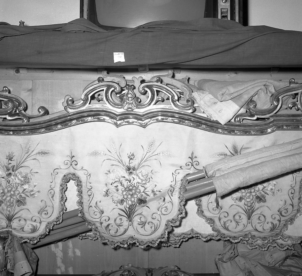 baldacchino processionale - manifattura emiliana (sec. XVIII)