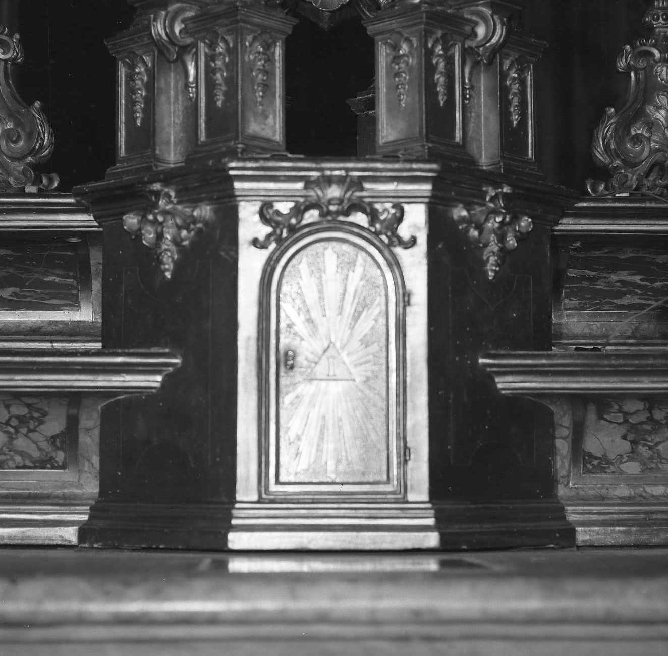 tabernacolo - bottega italiana (sec. XVIII)