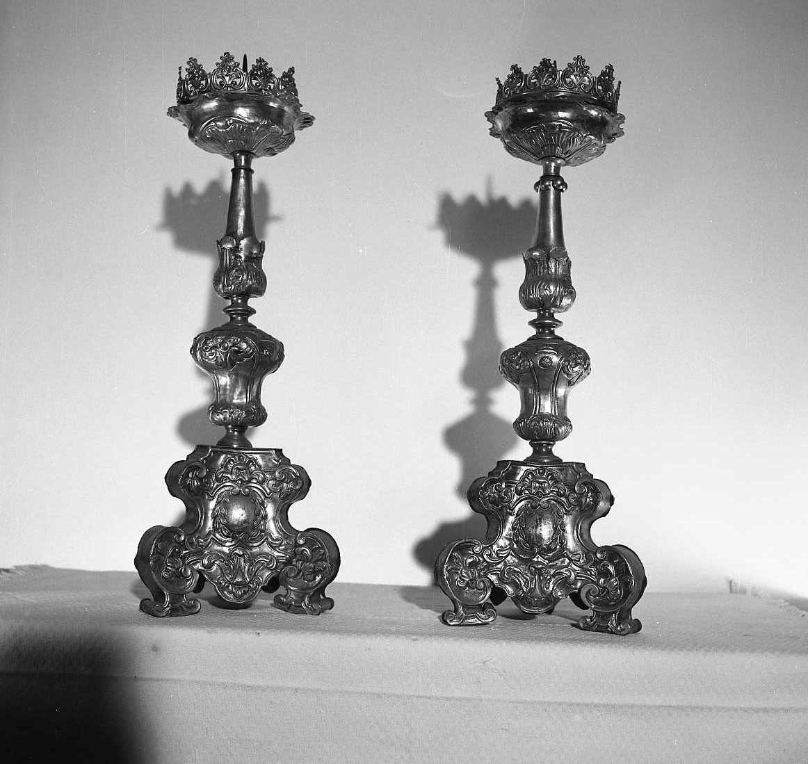 candeliere da chiesa, serie - bottega emiliana (inizio sec. XVIII)
