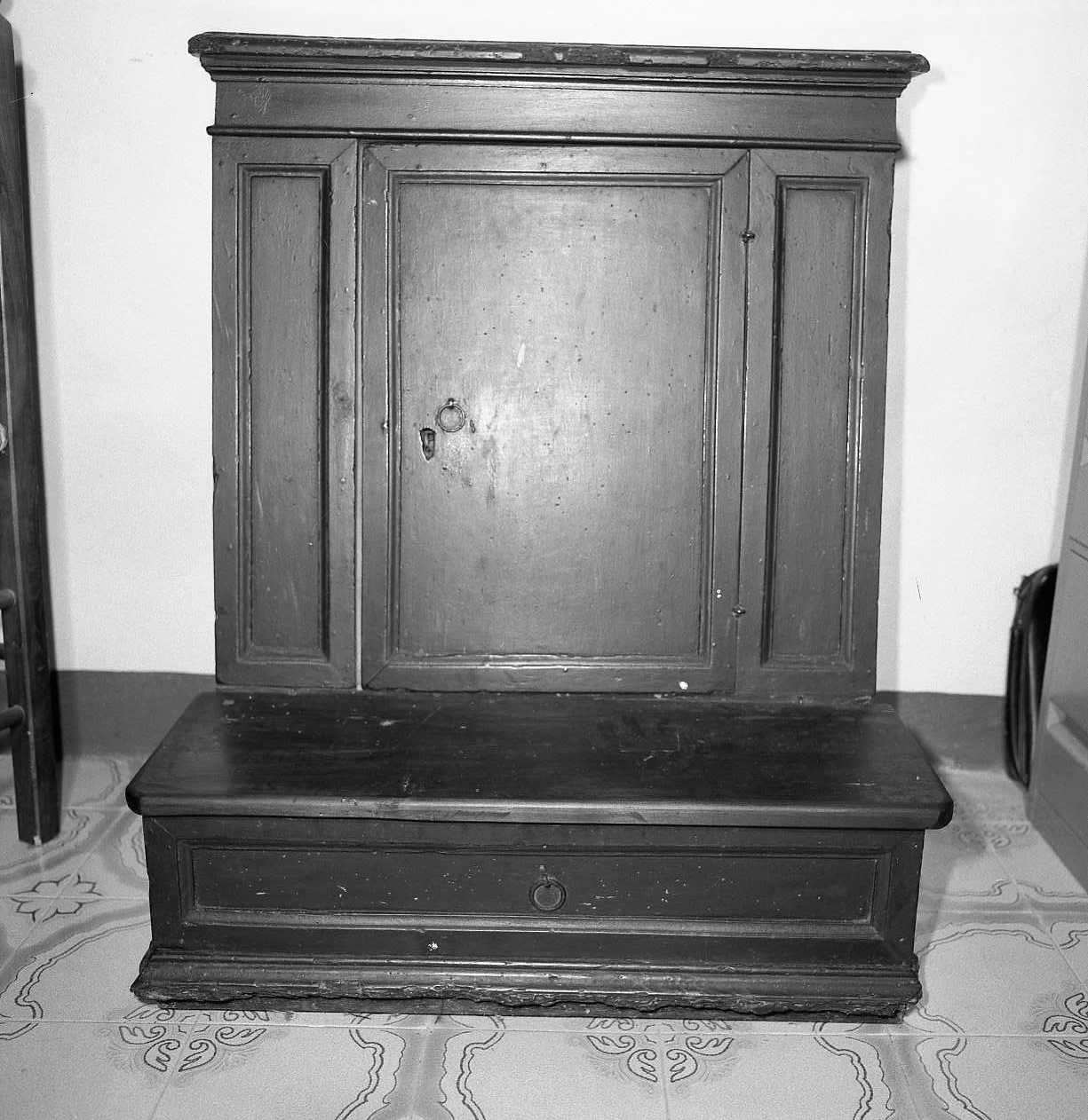 inginocchiatoio - bottega emiliana (sec. XVIII)