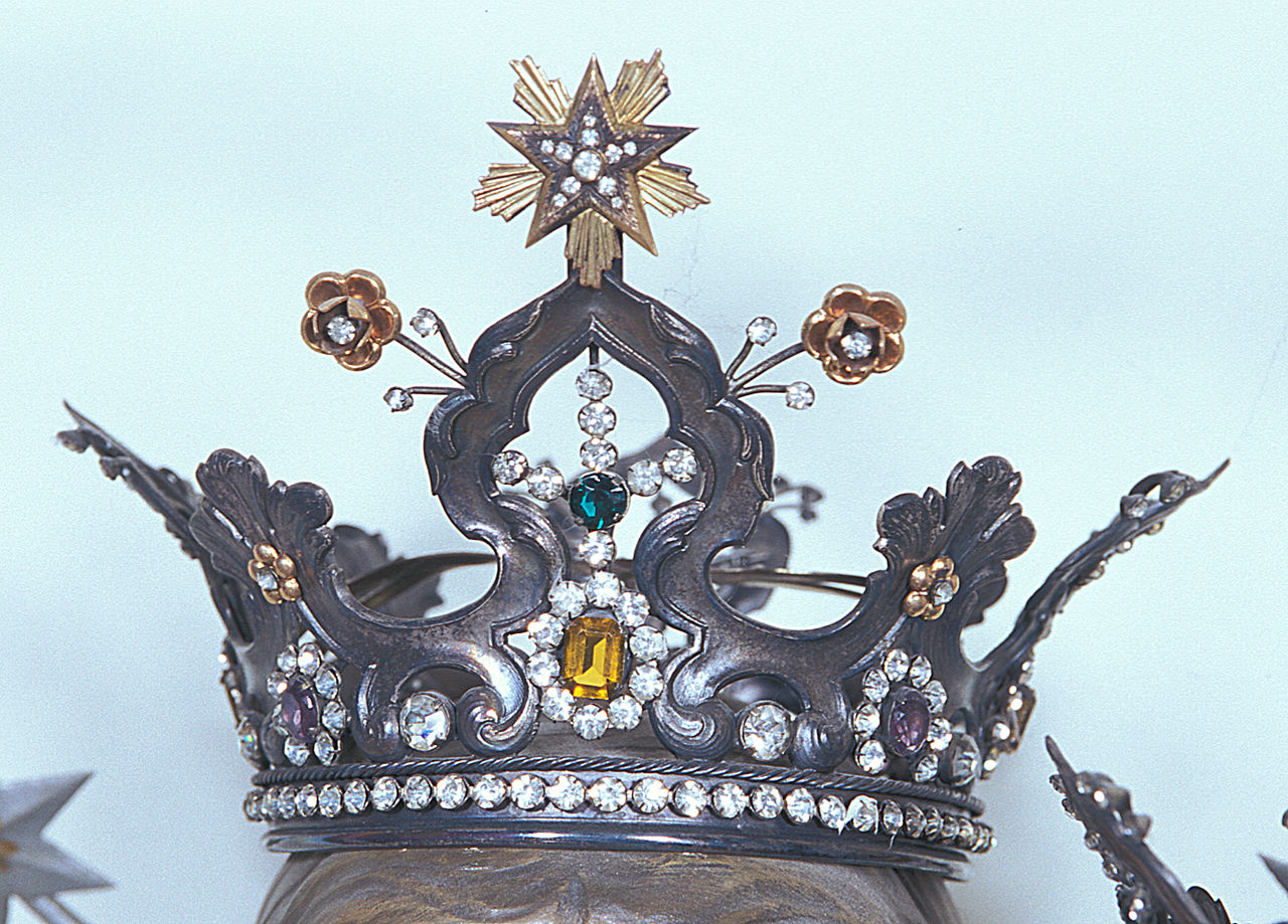 corona da statua, serie - produzione italiana (sec. XX)