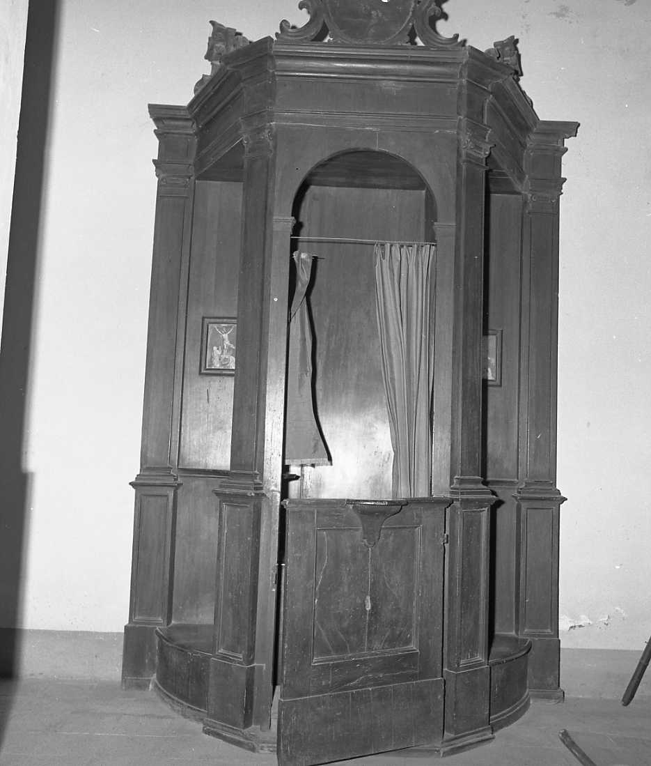 confessionale - bottega italiana (sec. XVIII)