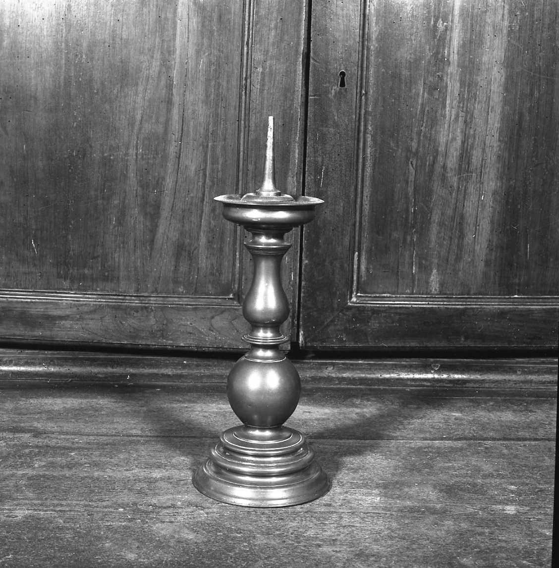 candeliere - manifattura ferrarese (sec. XIX)