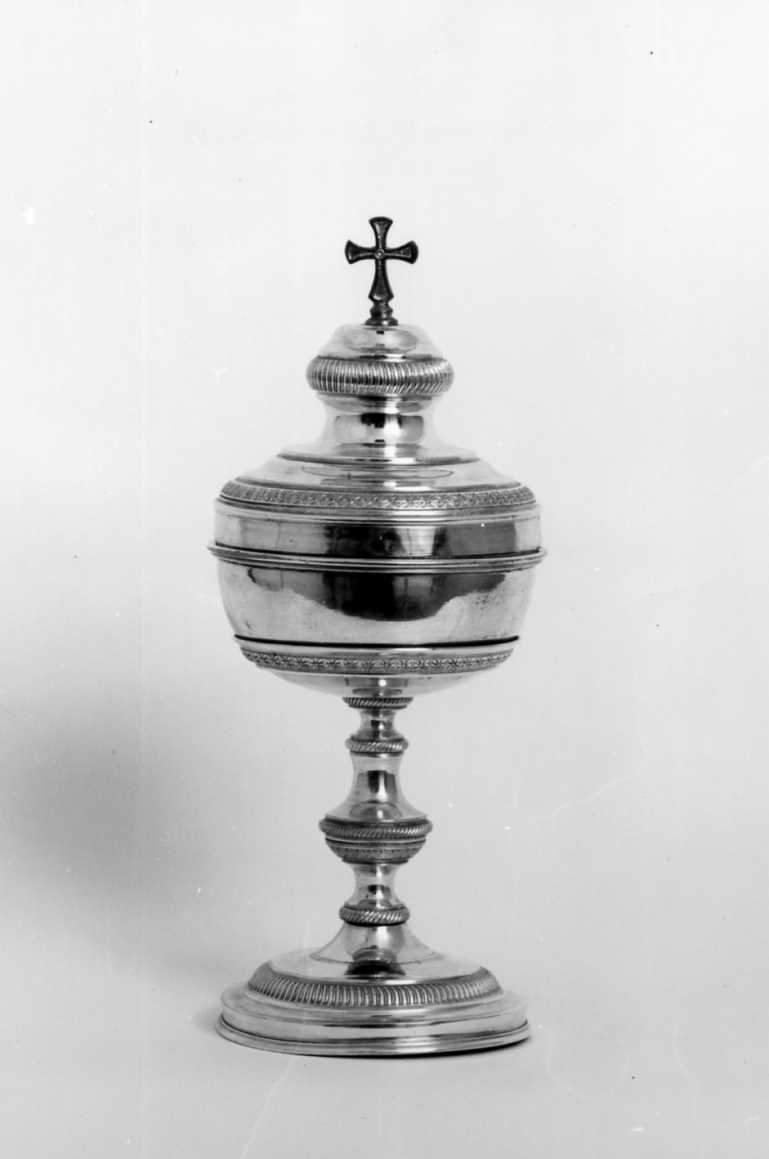 pisside - ambito emiliano (secc. XIX/ XX)