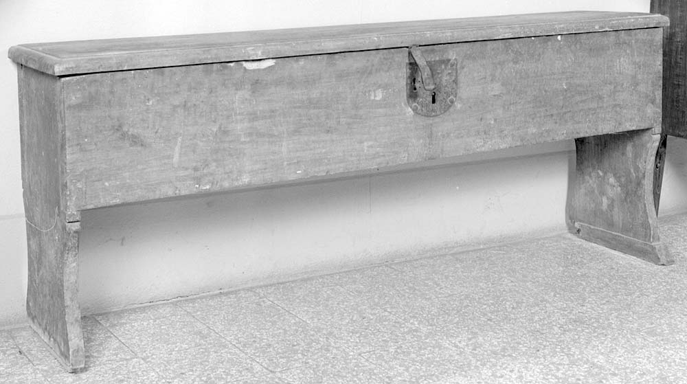 cassapanca, opera isolata - manifattura emiliana (seconda metà sec. XVII)