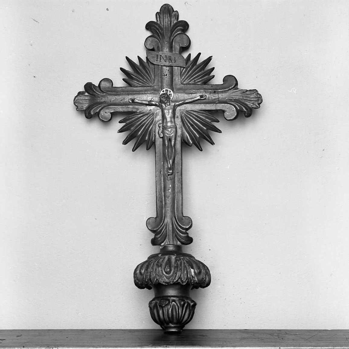 Cristo crocifisso (croce processionale) - bottega emiliano-romagnola (seconda metà sec. XIX)