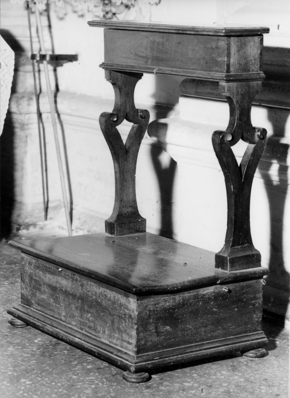 inginocchiatoio - manifattura emiliana (sec. XVII)