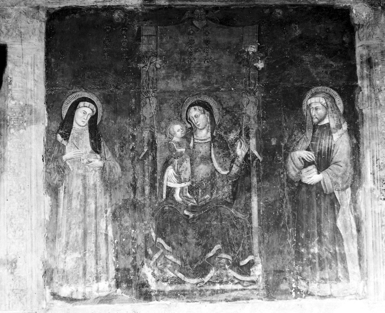 Madonna in trono con San Cosma e San Damiano (dipinto) di Scannabecchi Lippo detto Lippo di Dalmasio (inizio sec. XV)
