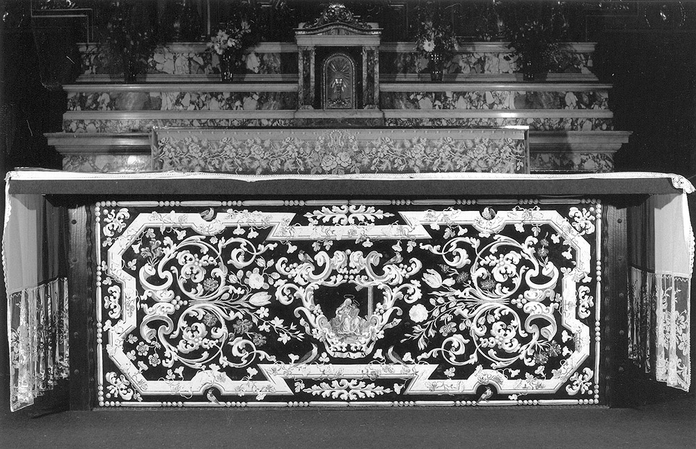 paliotto - ambito emiliano (sec. XVIII)