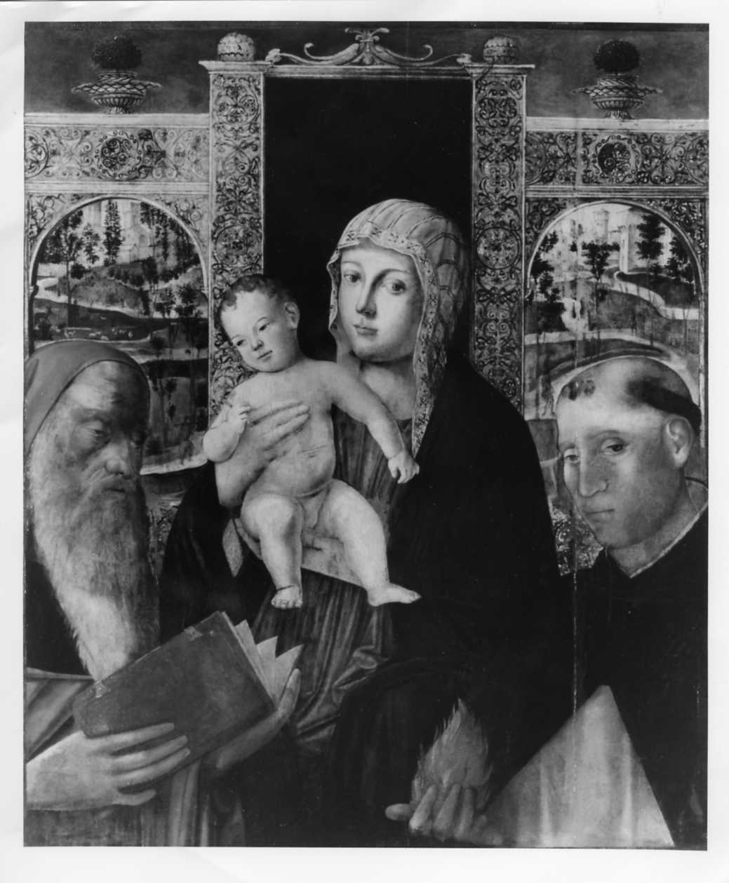 Madonna in trono con Bambino, San Girolamo e San Vincenzo (dipinto) di Carpaccio Vittore (attribuito) (sec. XVI)