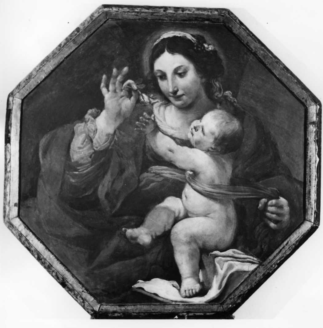 Madonna con Bambino (dipinto) di Barbieri Giovanni Francesco detto Guercino (attribuito) (sec. XVII)