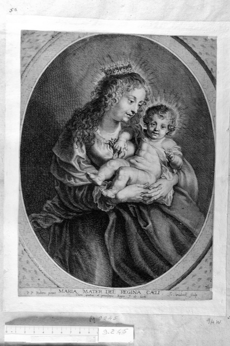 La Vergine incoronata col Bambino (stampa) di Rubens Pieter Paul, Witdoeck Jan (sec. XVII)