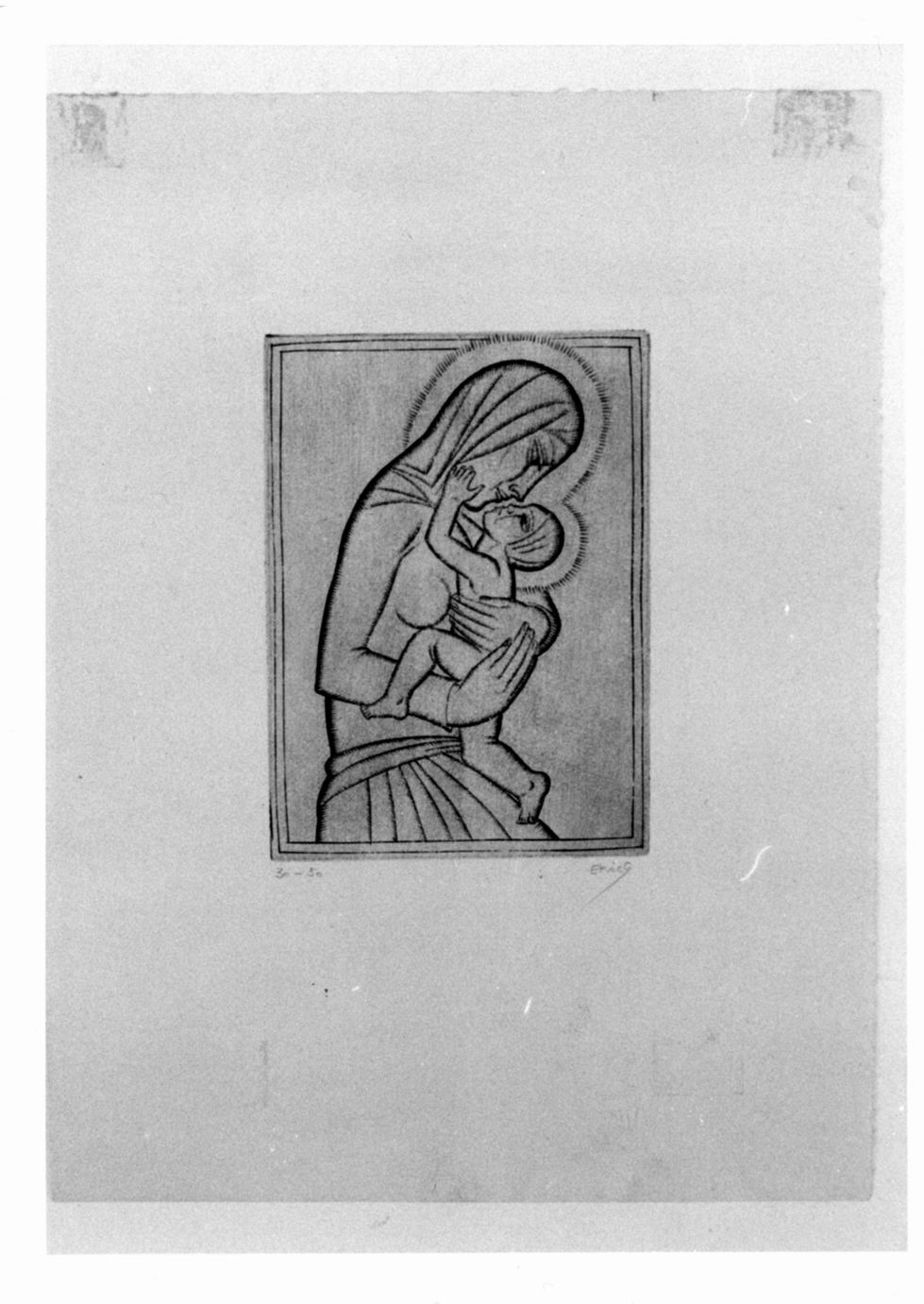 Madonna con Bambino (stampa) di Gill Eric (sec. XX)