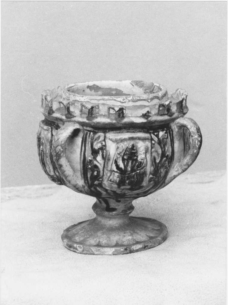 Anonimo romagnolo/ Coppa con motivi floreali/ Museo Civico/ Imola (positivo) di photosprint - Scuola Romagnola (XIX/ XX)