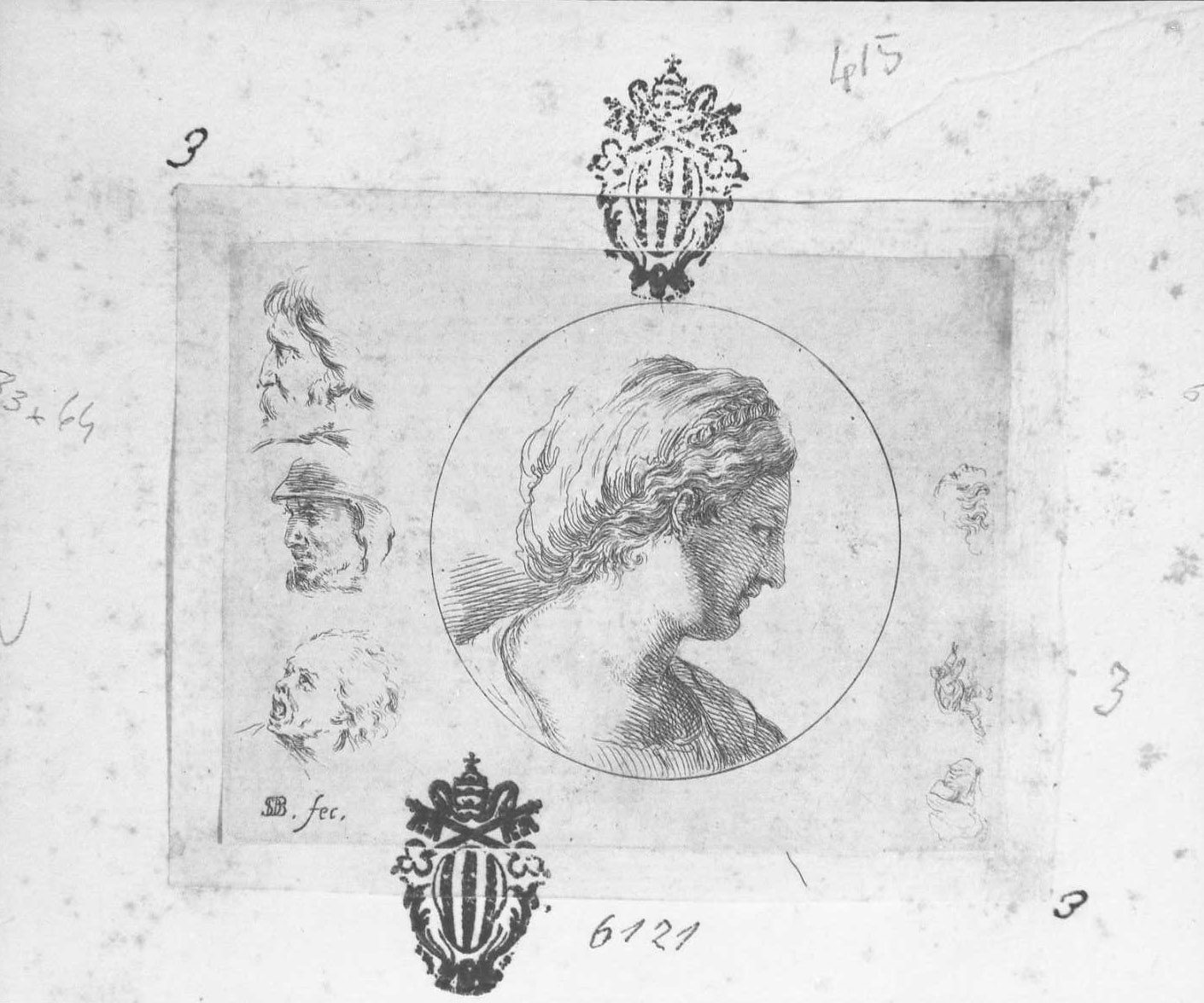 Libro per apprendere a disegnare: testa di donna entro tondo, figura femminile (stampa tagliata) di Della Bella Stefano (sec. XVII)