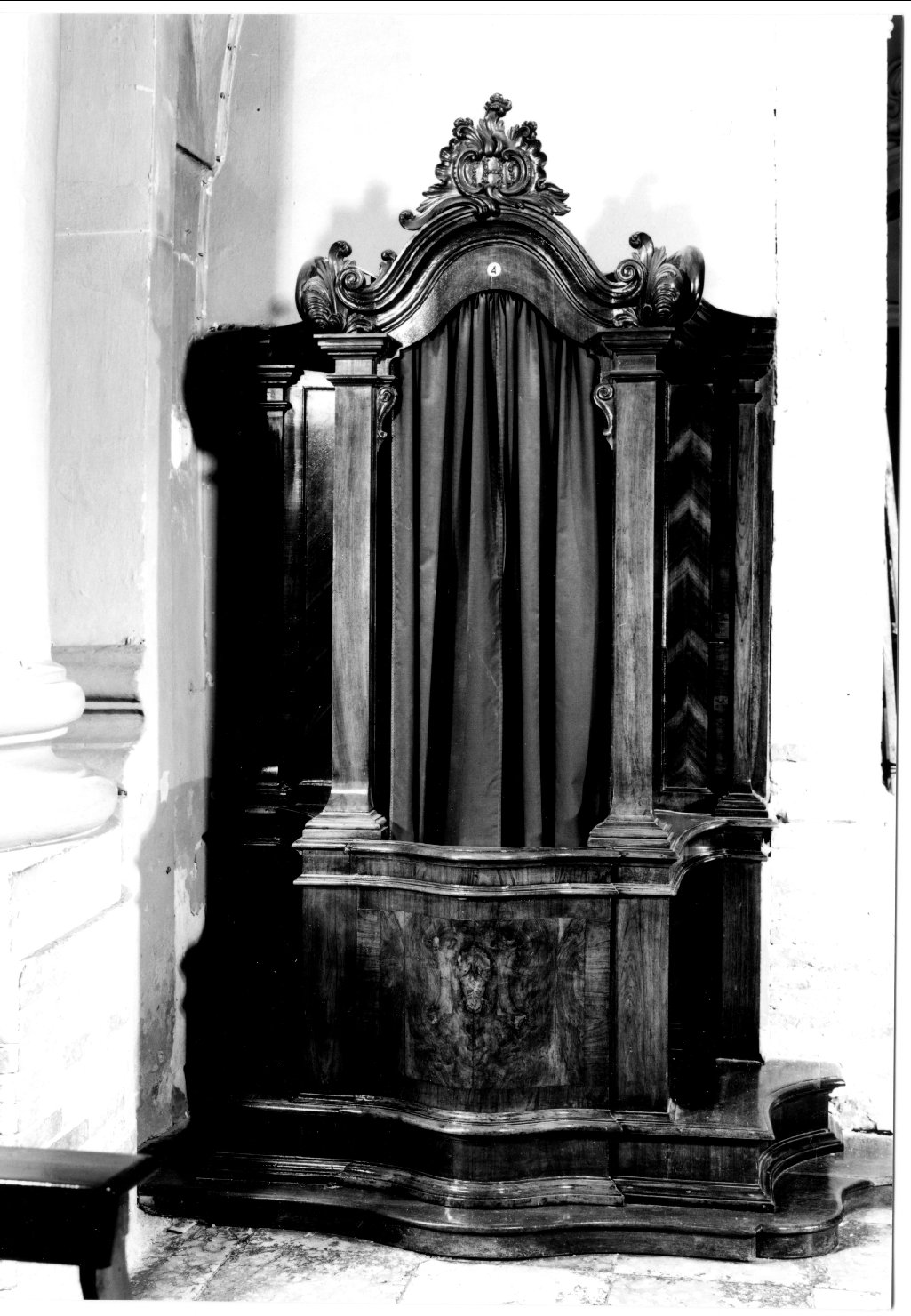 confessionale - manifattura ferrarese (seconda metà sec. XVIII)