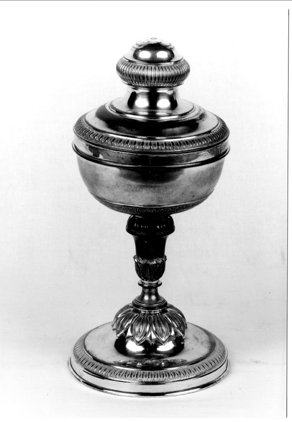 pisside di Ghezzi Antonio (seconda metà sec. XIX)