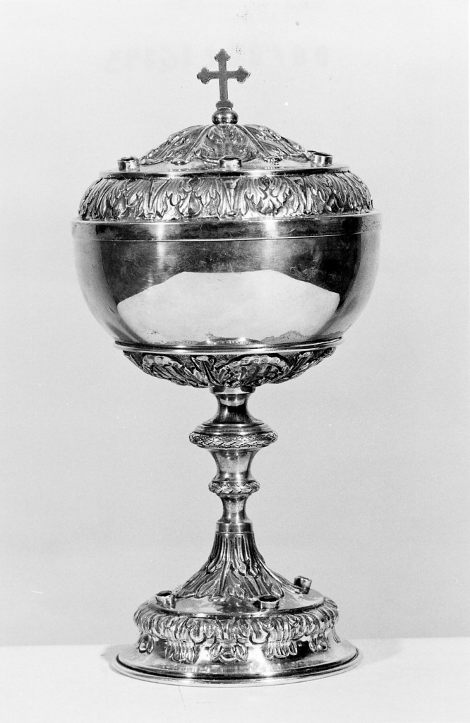 pisside - manifattura emiliana (sec. XX)