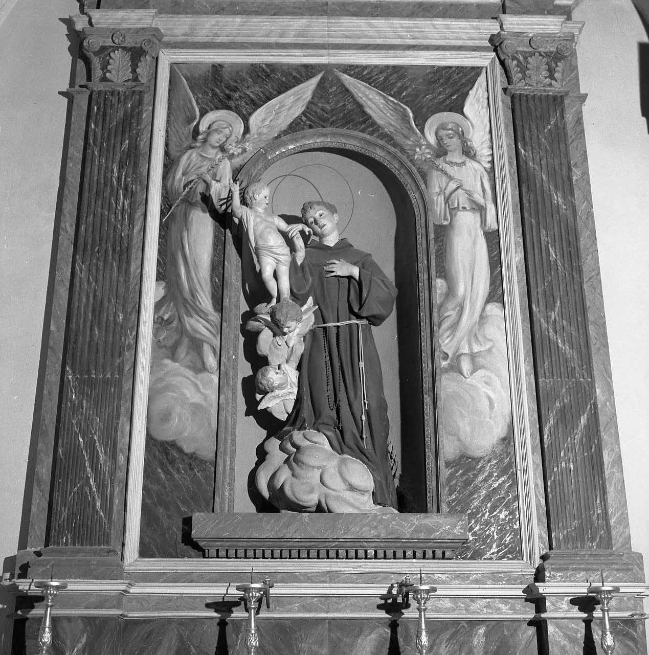 Sant'Antonio da Padova con il bambino (scultura) di Graziani Dalmonte (bottega) (sec. XIX)