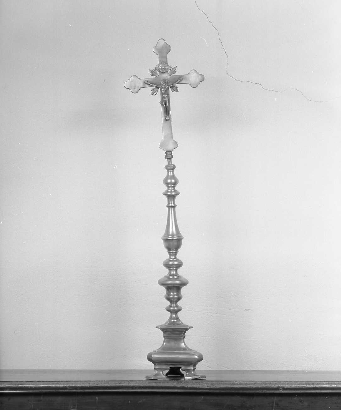 Cristo crocifisso (croce d'altare) - bottega emiliana (sec. XIX)