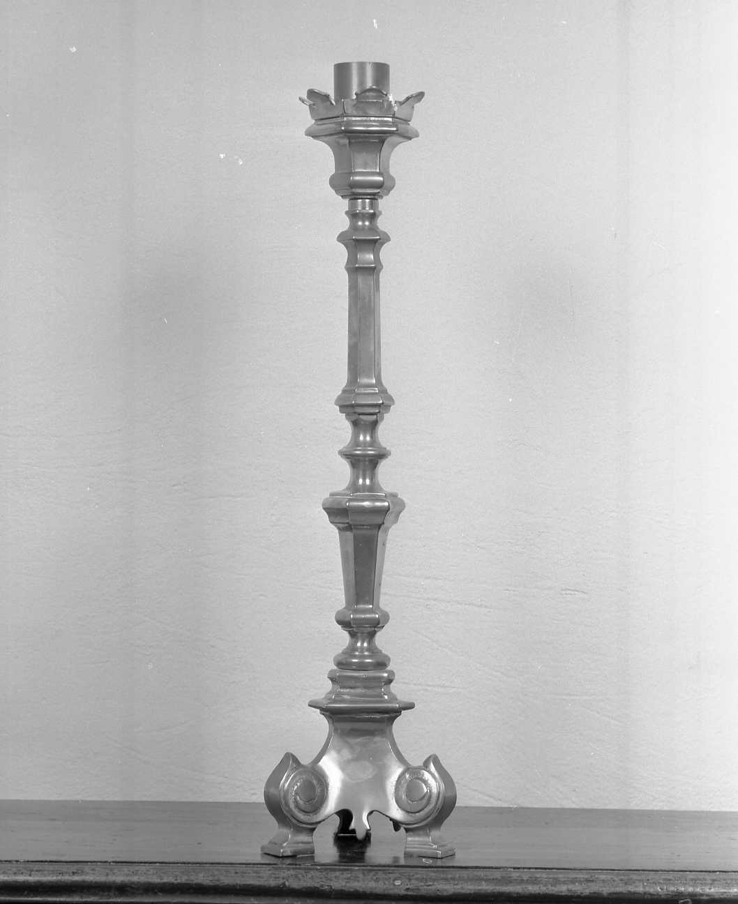 candeliere, serie - bottega emiliana (secc. XVIII/ XIX)