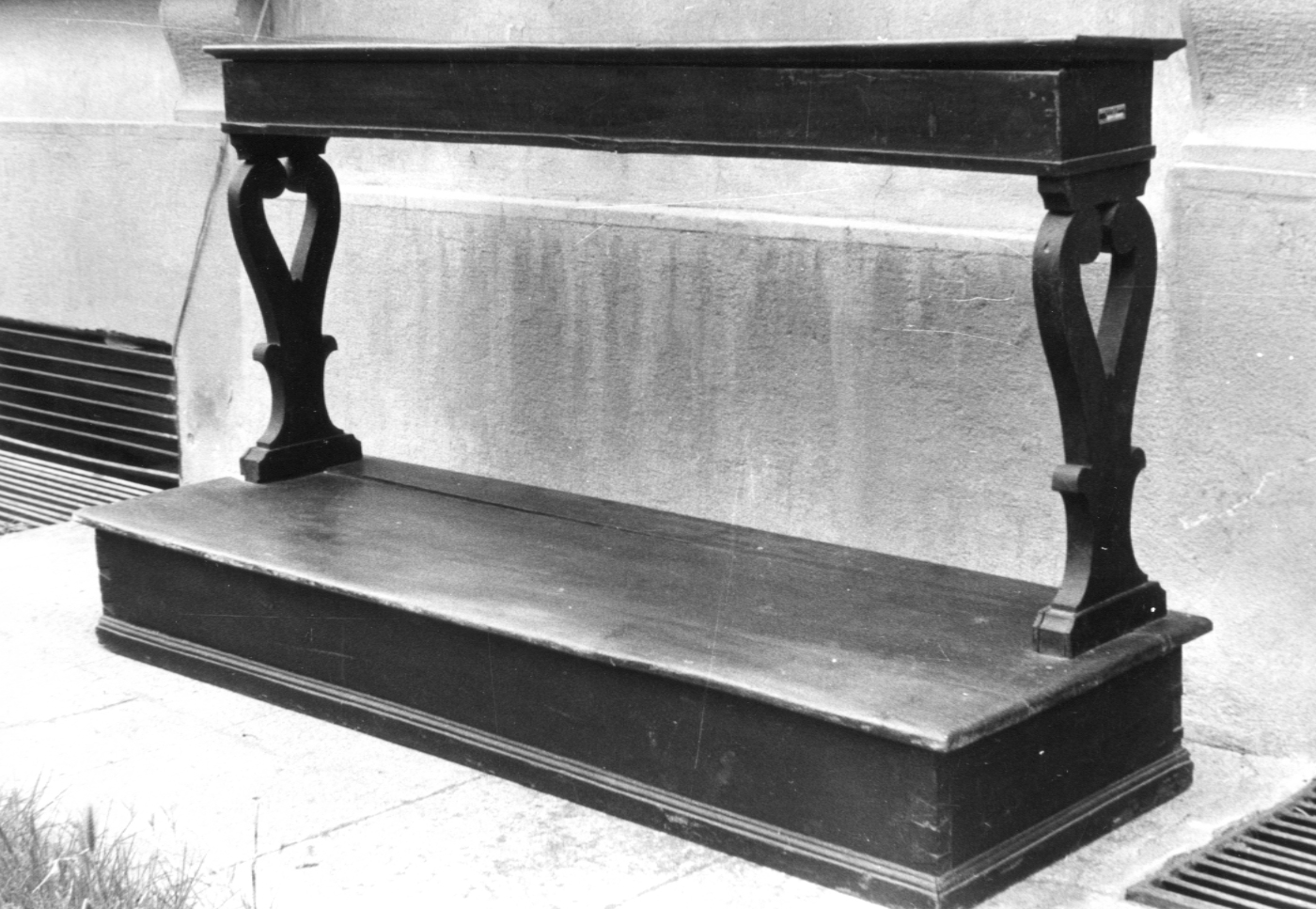 inginocchiatoio - produzione bolognese (sec. XIX)