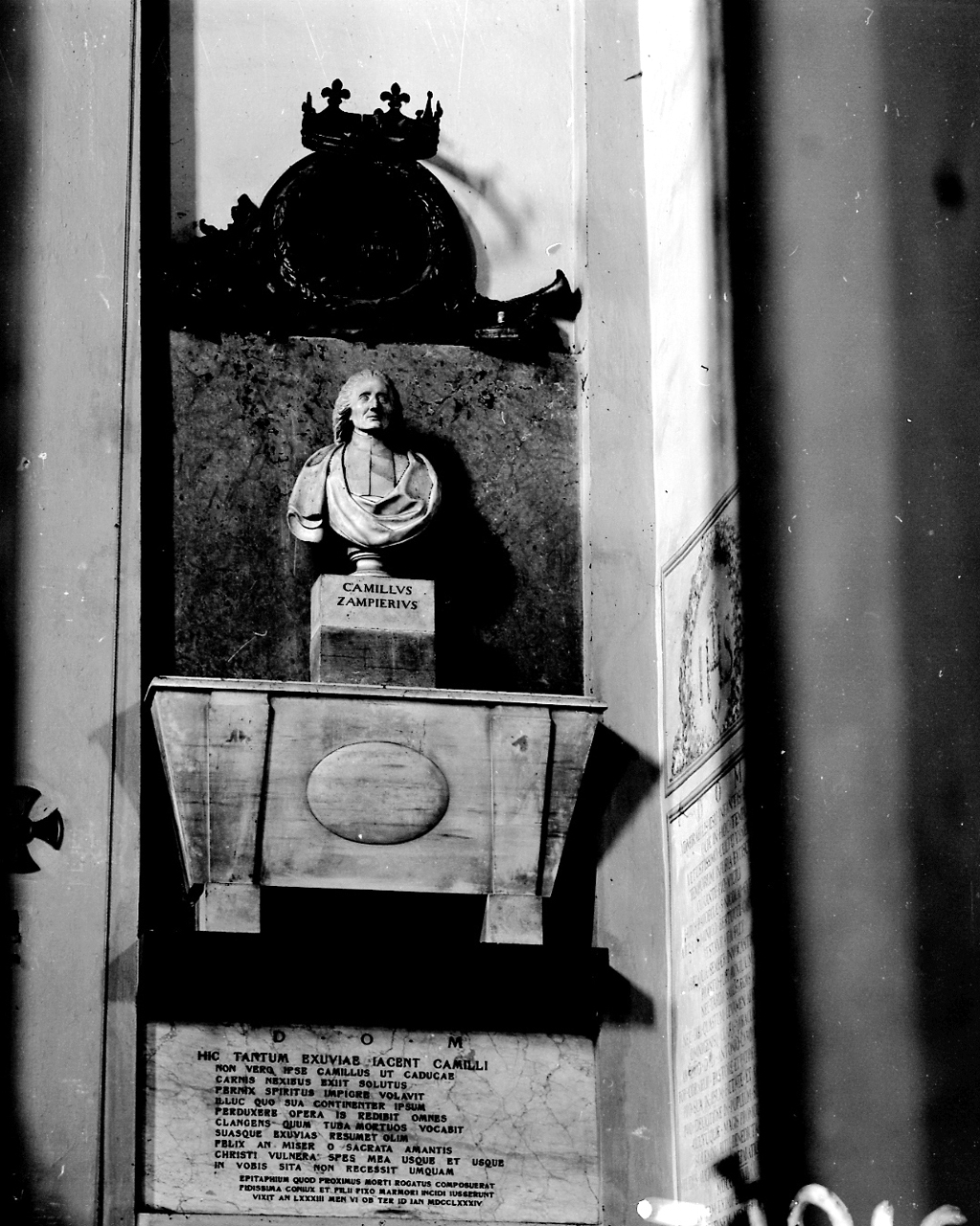 monumento funebre di Monti Vincenzo (sec. XVIII)